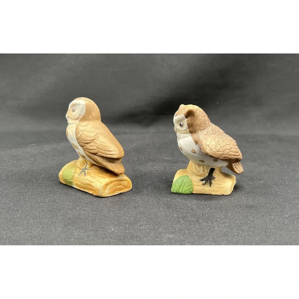 Pair Porcelain  Miniature Owls Japan 2.5